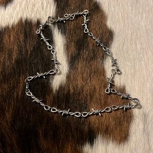 Stainless steel Barbed wire necklace